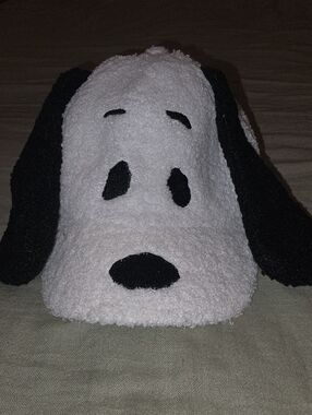 Peanuts Snoopy Sherpa Baseball Cap White & Black